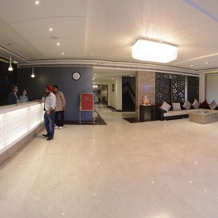 The Taj Vilas Agra  Extérieur photo