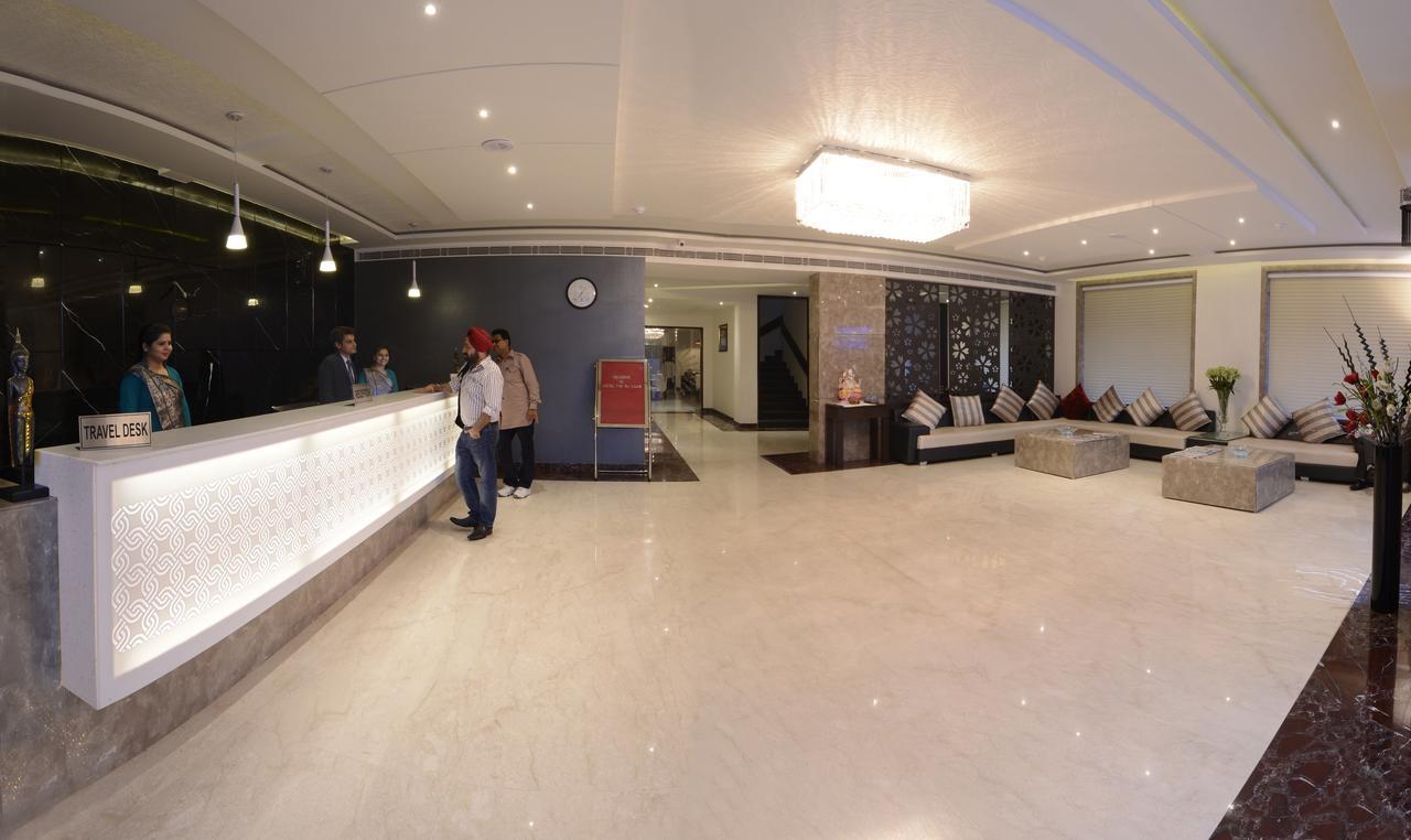 The Taj Vilas Agra  Extérieur photo